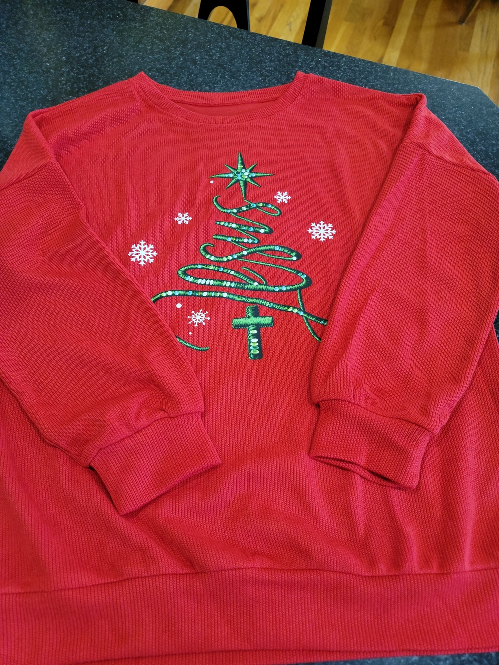 Red Holiday Crewneck Sweatshirt with Green Tree Motif -